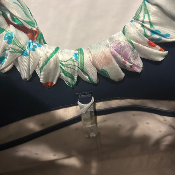 NWOT Kate Spade Ridgefield Street Katarina Colorful Scarf Wood & Denim Satchel - Picture 7 of 10